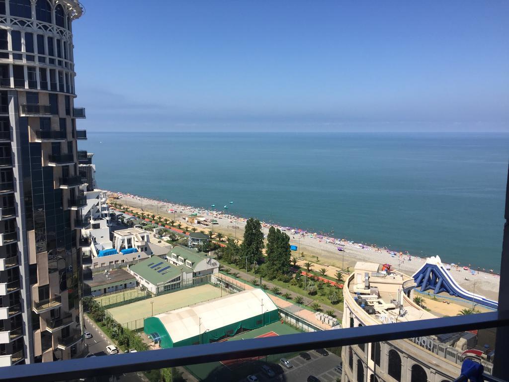 Sea Towers 2 Room Apartment Batumi Exterior foto