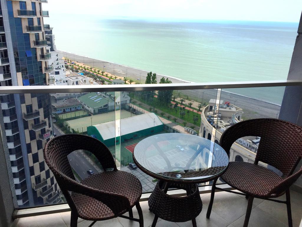 Sea Towers 2 Room Apartment Batumi Exterior foto